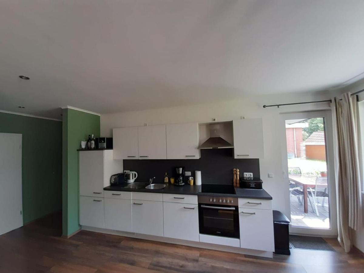 Ferienhaus Malte Buesch Barlt Exteriör bild